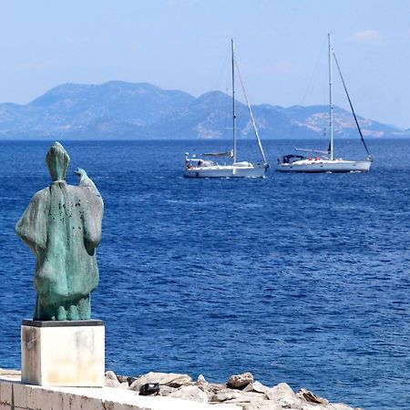 Apartments And Rooms By The Sea Sucuraj, Hvar - 4029 Exteriér fotografie